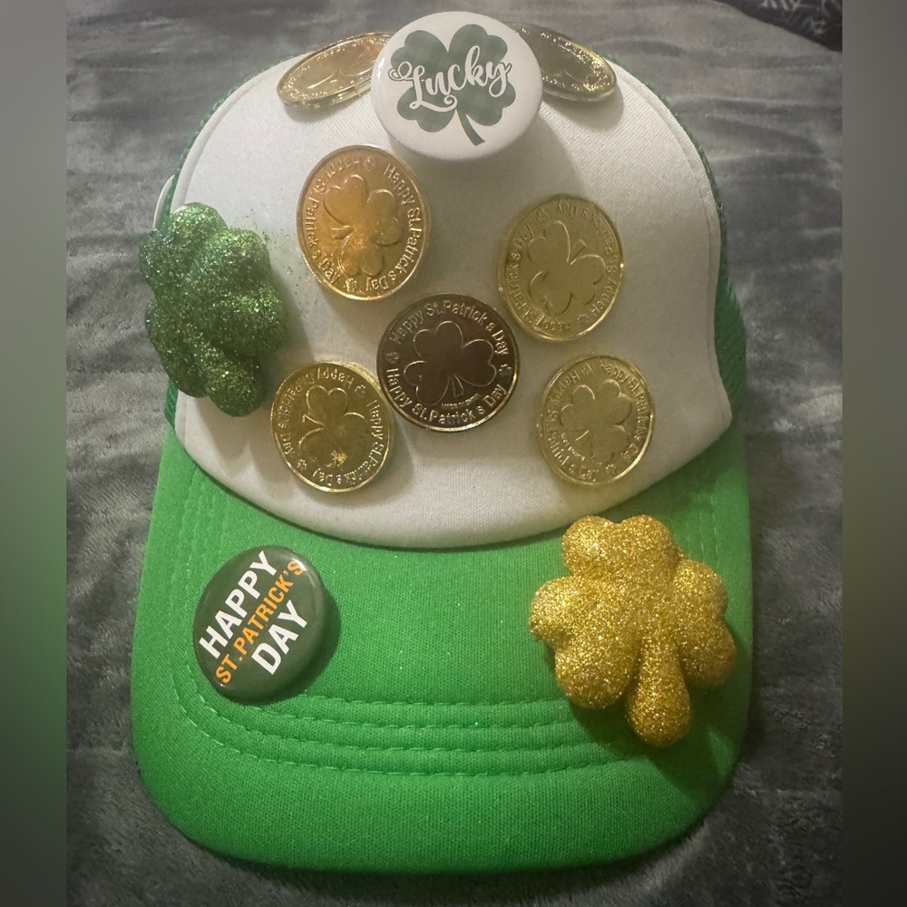 Green and White St. Patrick's Day Hat